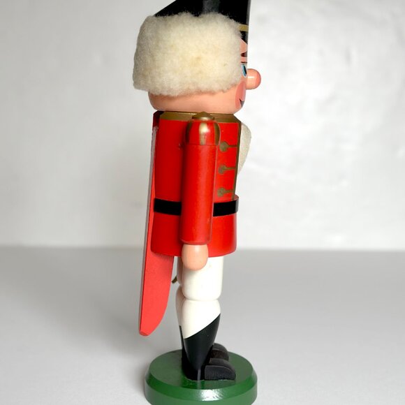 VTG ERZGEBIRGE King Nutcracker East Germany Hand Painted Wood 13.5" Christmas - Picture 5 of 10
